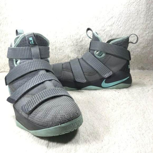 lebron soldier 11 size 8.5